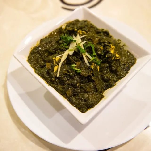 Chicken saag (spinach).